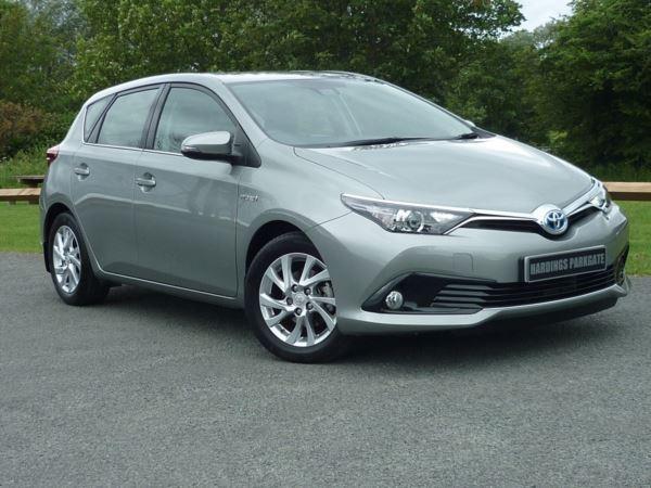 Toyota Auris VVT-I ICON TSS Auto