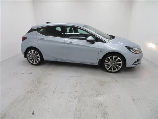 Vauxhall Astra 1.4T 16V 150 Sri Nav 5Dr