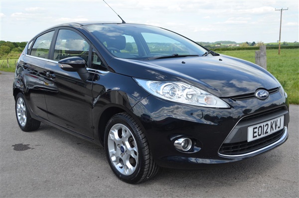 Ford Fiesta 1.4 Zetec 5dr Auto..LOVELY CONDITION..FORD PLUS