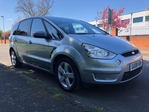 Ford S-Max  in West Molesey | Friday-Ad