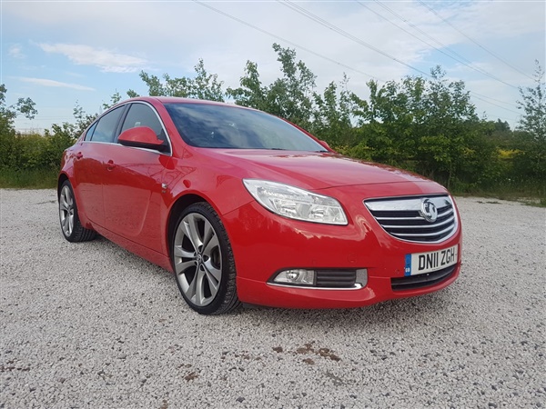 Vauxhall Insignia 2.0 CDTi SRi Vx-line Red [dr