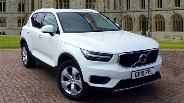 Volvo XC60 D3 Momentum Manual, Delivery Mileage. Used Car