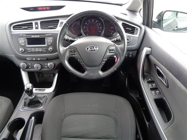 Kia Ceed 1.4 VR7 5dr