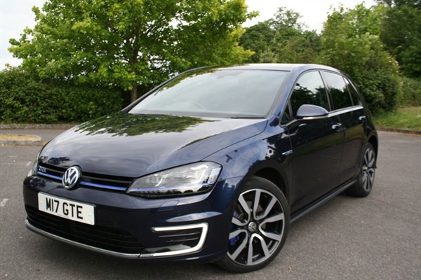 Volkswagen Golf GTE 1.4 TSi BLUE MOTION TECH DSG Automatic