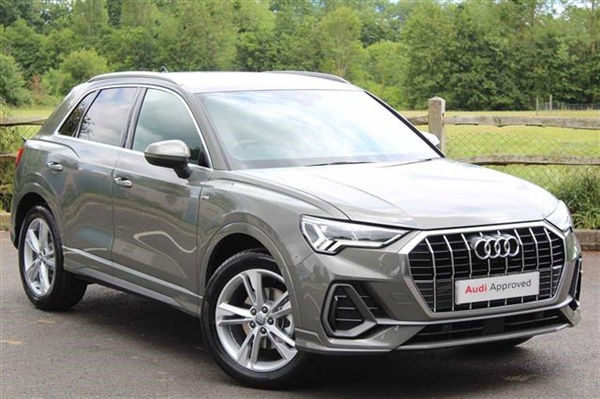 Audi Q3 S Line 35 Tfsi 150 Ps S Tronic Auto