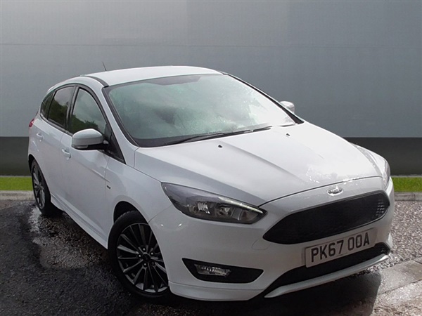 Ford Focus 1.0 EcoBoost 125 ST-Line Navigation 5dr