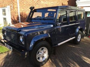 Land Rover Defender  in Basildon | Friday-Ad