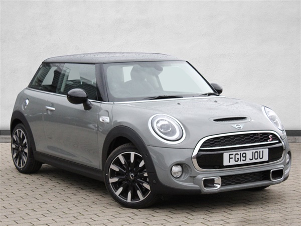 Mini Hatch 2.0 Cooper S Exclusive II 3dr Auto [Comfort/Nav]