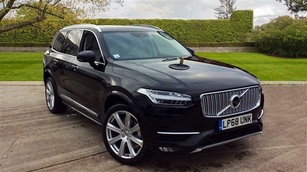 Volvo XC90 Automatic (Family Pack, Xenium Pack, Privacy