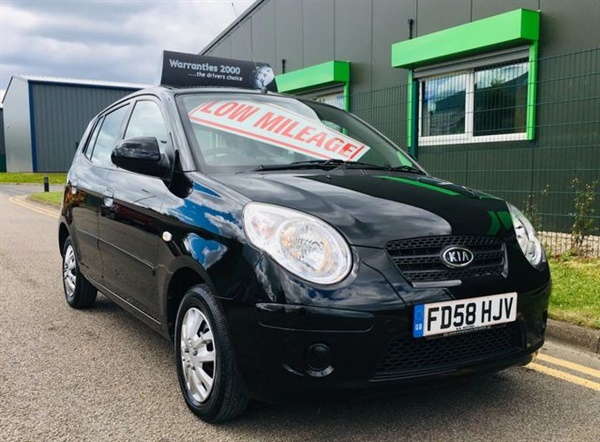 Kia Picanto V 5 DOOR HATCH with low miles and full