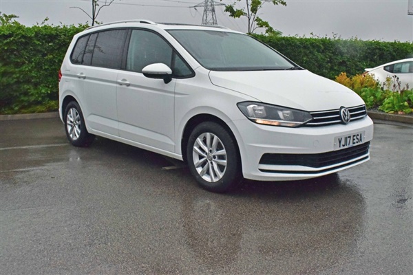 Volkswagen Touran Volkswagen Touran 1.2 TSI SE Family 5dr