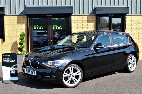 BMW 1 Series D SPORT 5DR