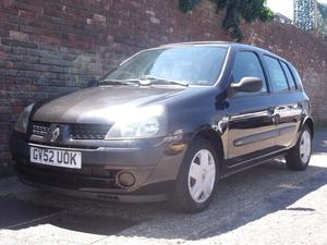Renault Clio  in Eastbourne | Friday-Ad