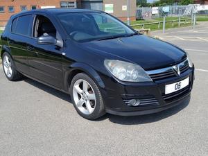  VAUXHALL ASTRA 1.8 sri in Worthing | Friday-Ad