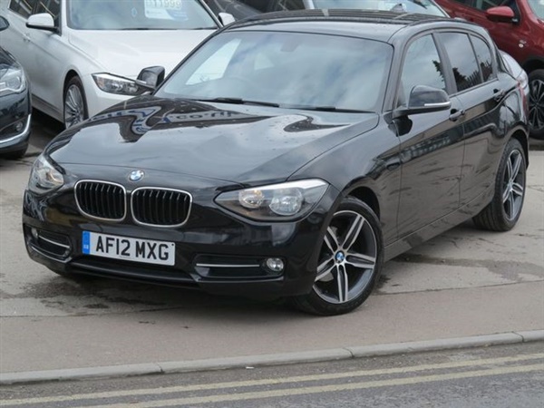 BMW 1 Series I SPORT 5d AUTO 135 BHP