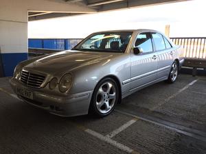 Mercedes E-class avantguarde in Lancing | Friday-Ad