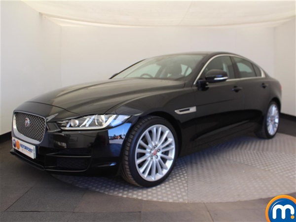 Jaguar XE 2.0d [240] Portfolio 4dr Auto AWD [Sunroof] [19]