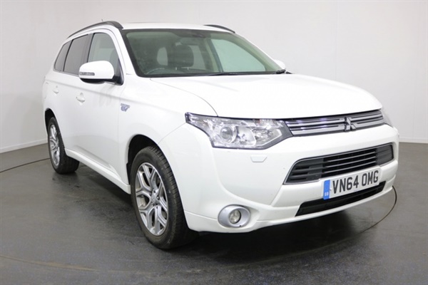 Mitsubishi Outlander 2.0 PHEV GX4h 4x4 5d 162 BHP SAT NAV