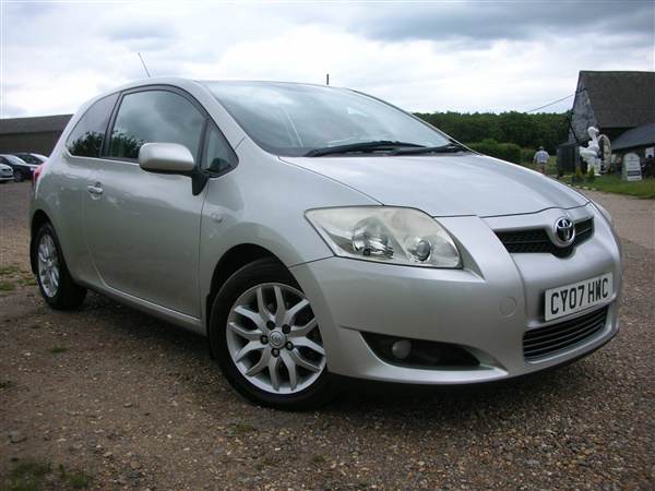 Toyota Auris 1.6 VVTi TR 3dr