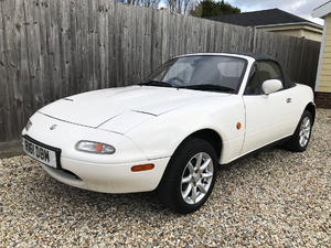 Mk1 Mazda MX5 - Stunning car with very low mileage in
