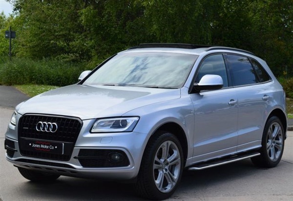 Audi Q5 3.0 TDI QUATTRO S LINE PLUS 5d AUTO 245 BHP.PAN-ROOF