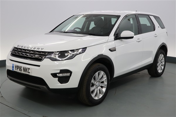 Land Rover Discovery Sport 2.0 TD SE Tech 5dr - AMBIENT