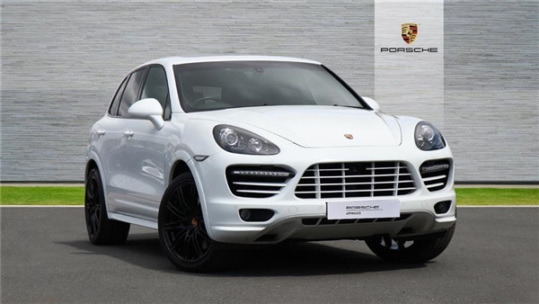 Porsche Cayenne Turbo Tiptronic