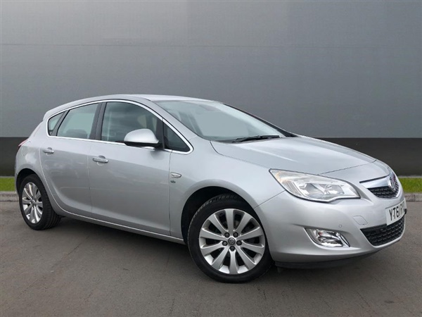 Vauxhall Astra 1.6i 16V Elite 5dr Auto