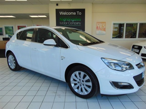 Vauxhall Astra 2.0 ELITE CDTI S/S 5d 163 BHP