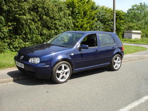 Volkswagen Golf  in Guildford | Friday-Ad