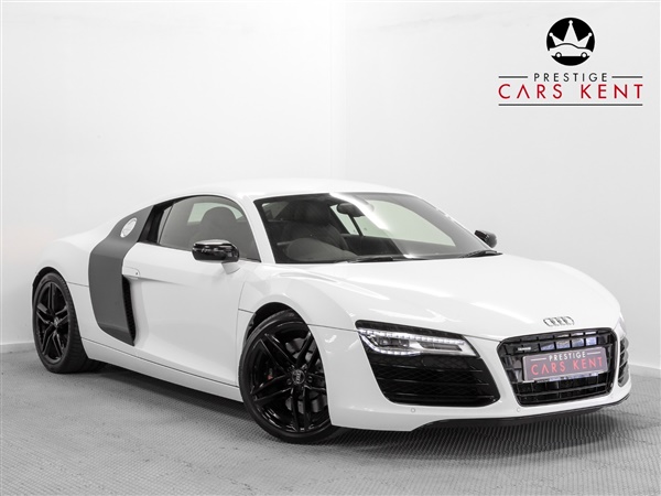 Audi R8 4.2 FSI V8 Quattro 2dr S Tronic Auto