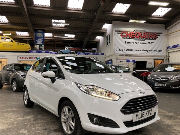 Ford Fiesta Fiesta Zetec Hatchback 1.2 Manual Petrol