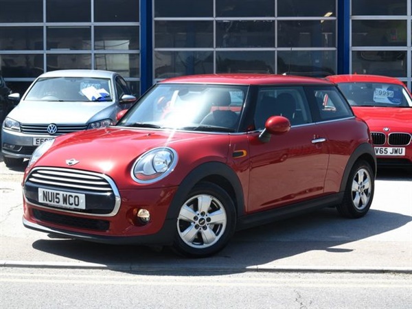 Mini Hatch 1.5 COOPER D 3d 114 BHP