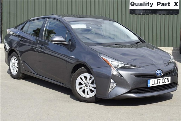 Toyota Prius 1.8 Business Edition CVT 5dr (TRK) Auto