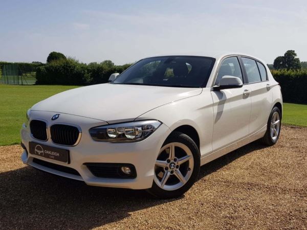 BMW 1 Series i SE Sports Hatch (s/s) 5dr