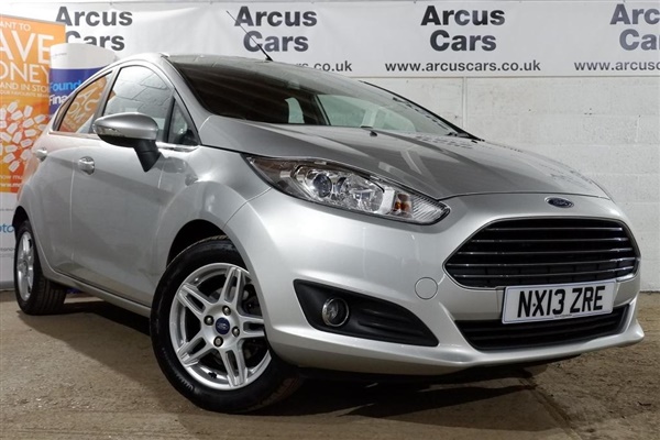 Ford Fiesta 1.6 Zetec Powershift 5dr Auto