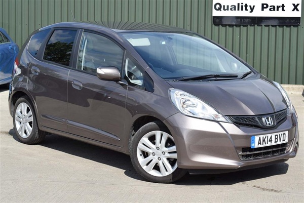 Honda Jazz 1.4 i-VTEC ES Plus CVT 5dr Auto