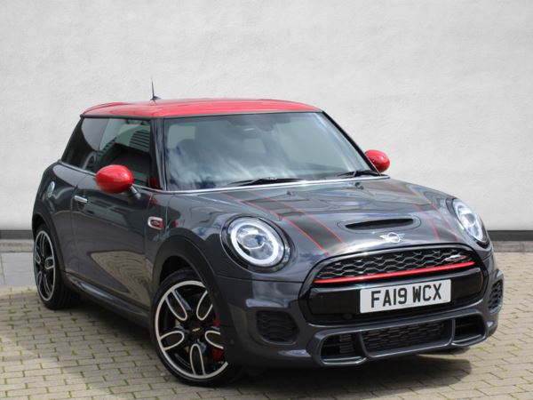 MINI Hatch 2.0 JCW II 3dr [Comfort/Nav Pack]