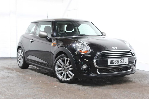 Mini Hatch 1.5 Cooper Seven (Chili) (s/s) 3dr