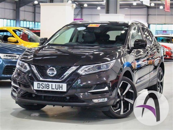 Nissan Qashqai 1.5 dCi 110 Tekna 2WD Glass Roof Pk