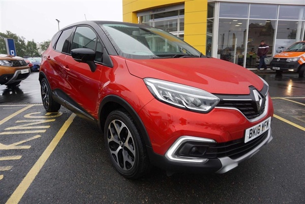 Renault Captur 1.2 TCe ENERGY Signature X Nav (s/s) 5dr