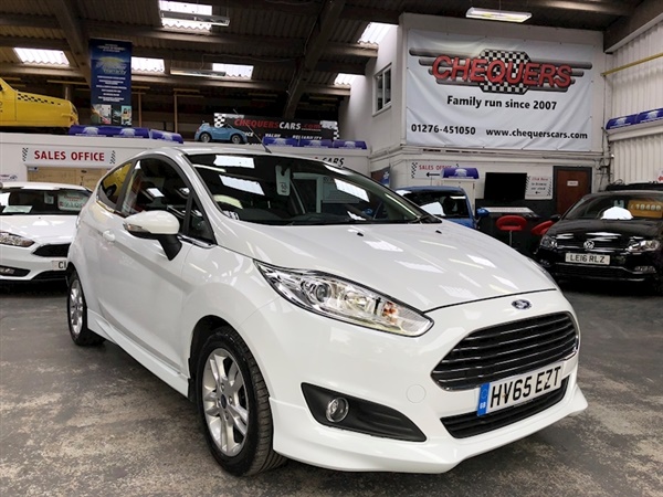 Ford Fiesta Fiesta Zetec Hatchback 1.0 Manual Petrol