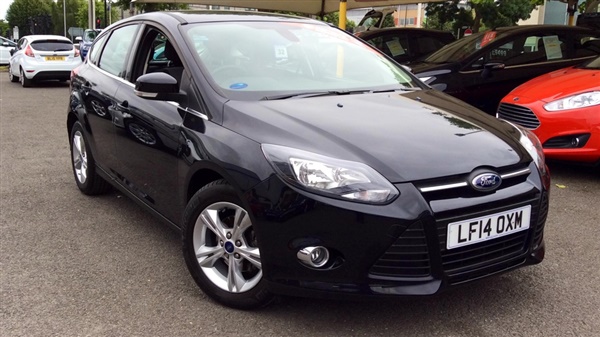 Ford Focus 1.0 EcoBoost Zetec 5dr