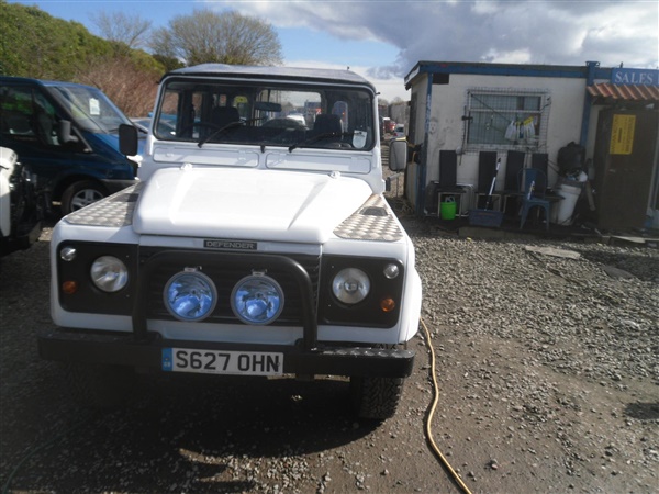 Land Rover Defender 300 tdi COUNTY STATION WAGON, ONLY 45K