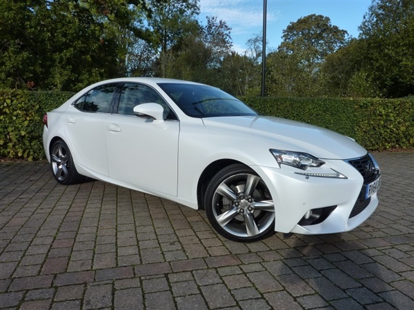 Lexus IS 2.5 Premier 4dr Auto
