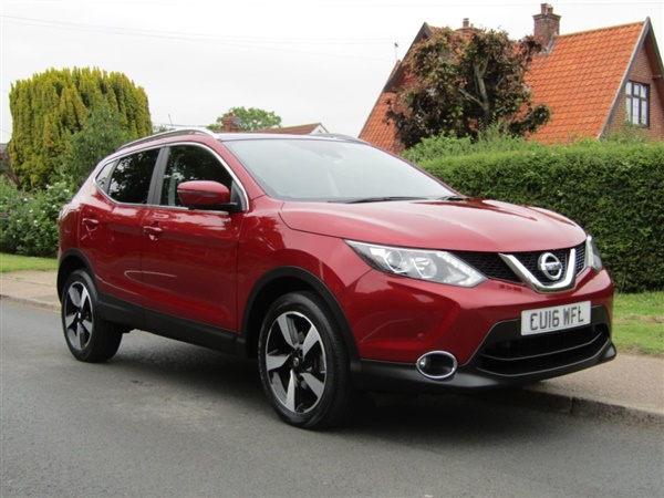 Nissan Qashqai 1.5 dCi N-TEC+ 5DR TURBO DIESEL SUV ** 