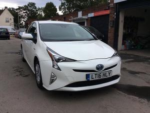 Toyota Prius  in London | Friday-Ad