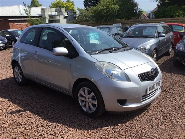 Toyota Yaris 1.0 T3 VVT-I 3d 69 BHP