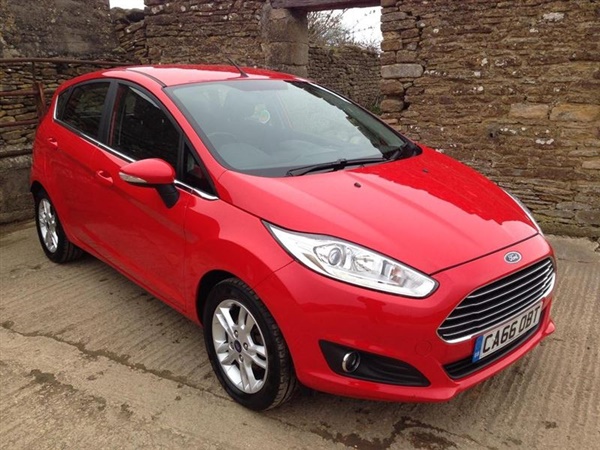 Ford Fiesta 1.0 T EcoBoost Zetec (s/s) 5dr Manual