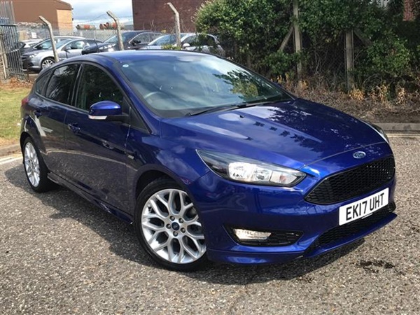 Ford Focus 1.5 Ecoboost St-Line Navigation 5Dr